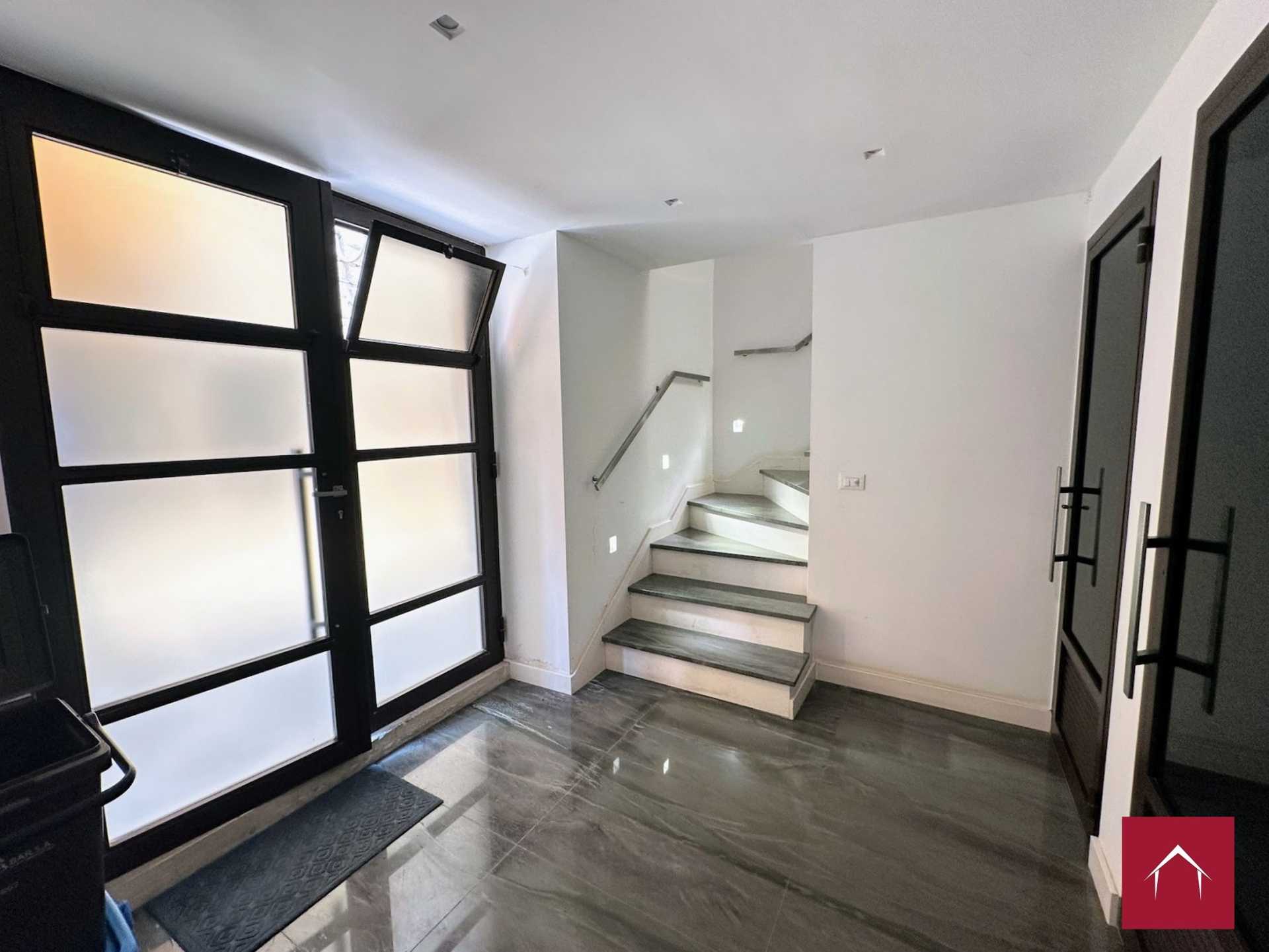 Bilocale arredato con esclusivo terrazzo panoramico - foto 3