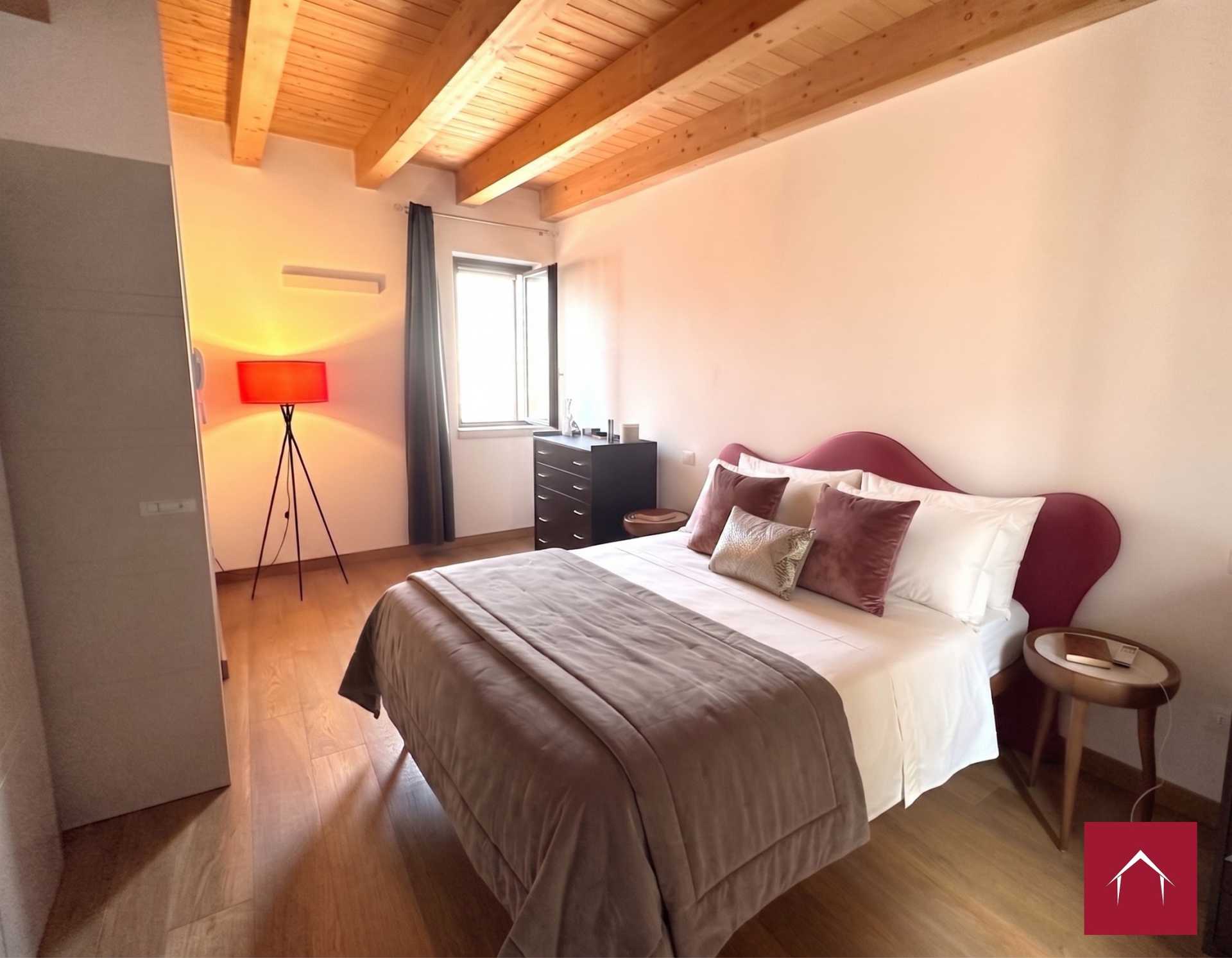 Bilocale arredato con esclusivo terrazzo panoramico - foto 19