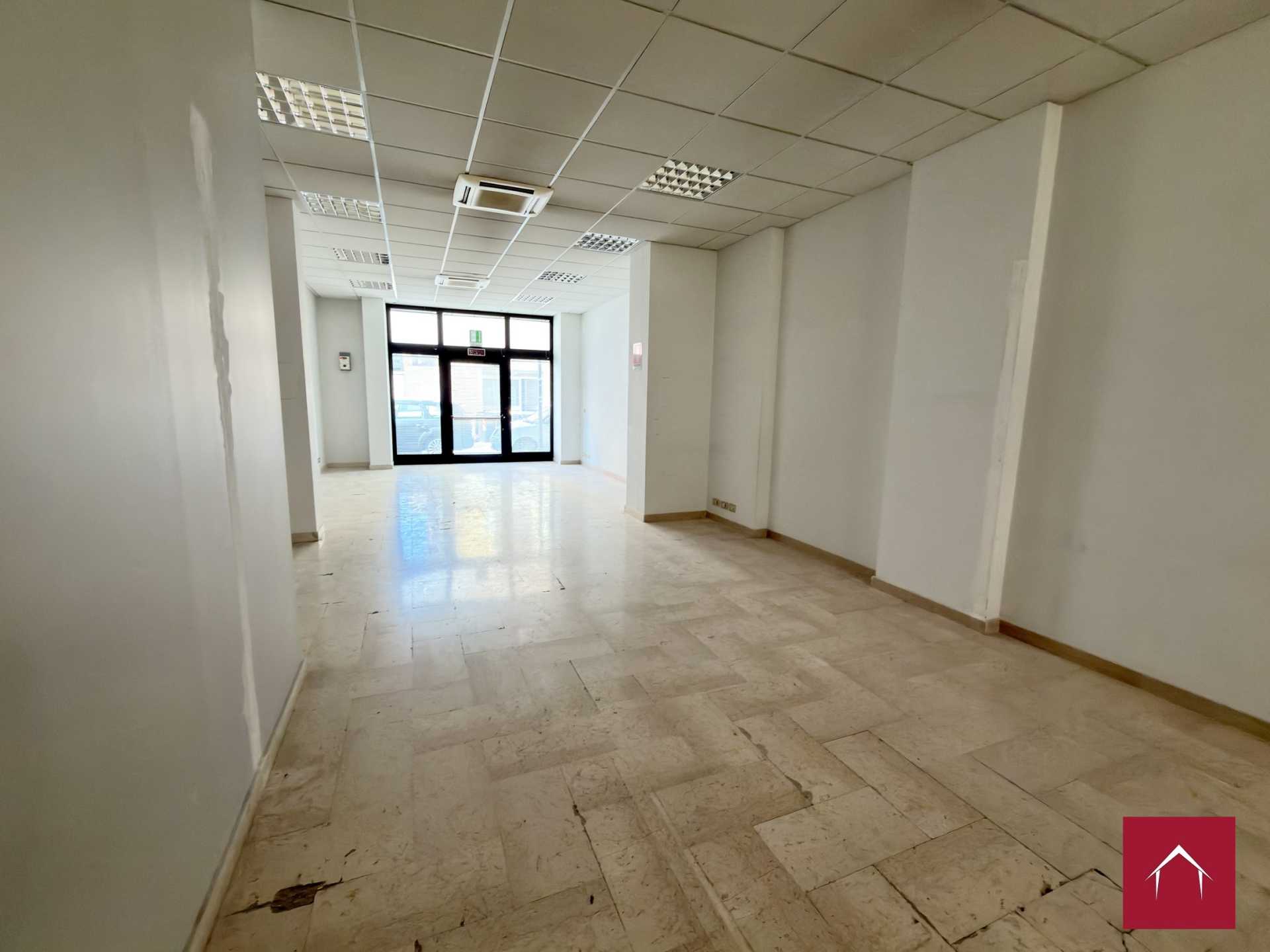 Ampio locale commerciale Via Roma n. 43 - foto 23